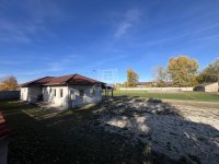 Eladó ipari ingatlan, Dunaharasztin 350 M Ft / költözzbe.hu