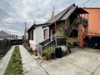 Eladó családi ház, Vecsésen 89 M Ft, 5 szobás