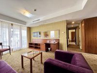 Eladó téglalakás, Balatonfüreden 245 M Ft, 3 szobás