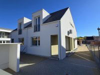 Eladó ikerház, Mogyoródon 99.9 M Ft, 5 szobás