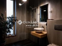 Eladó családi ház, Balatonalmádiban 499 M Ft, 6 szobás