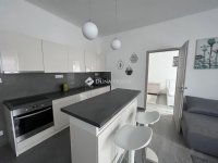 Eladó téglalakás, Pécsett 74.99 M Ft, 3 szobás