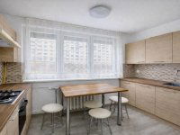 Eladó panellakás, Budapesten, III. kerületben 72.9 M Ft, 2 szobás