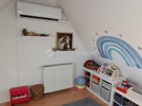 Eladó téglalakás, Kecskeméten 65 M Ft, 4 szobás