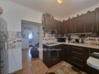 Eladó családi ház, Pápán 32.99 M Ft, 1+3 szobás