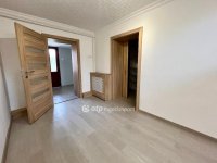 Eladó családi ház, Nádudvaron 39.99 M Ft, 2 szobás