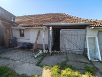 Eladó családi ház, Kondoroson 7.5 M Ft, 2+2 szobás