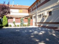 Eladó ipari ingatlan, Békéscsabán 200 M Ft