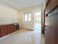 Eladó családi ház, X. kerületben 265 M Ft, 7 szobás