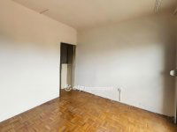 Eladó téglalakás, Cegléden 36.9 M Ft, 2 szobás