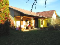 Eladó nyaraló, Telekin 36.9 M Ft, 4 szobás / költözzbe.hu