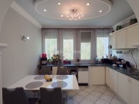 Eladó téglalakás, Lajosmizsén, Szabadság téren 49.9 M Ft