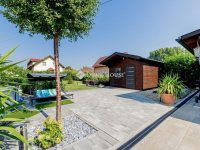 Eladó családi ház, Üllőn 299 M Ft, 6 szobás