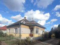 Eladó családi ház, Szolnokon, Martinovics utcában 39.99 M Ft