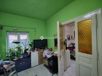 Eladó családi ház, Vecsésen 49.5 M Ft, 2 szobás