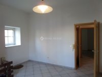 Eladó téglalakás, Pécsett 43 M Ft, 2 szobás