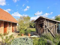 Eladó családi ház, Geresdlakon 94 M Ft, 10 szobás