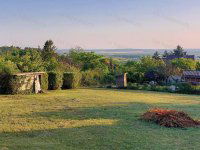 Eladó mezogazdasagi ingatlan