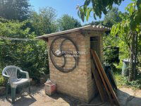 Eladó nyaraló, Komlón 11 M Ft, 3 szobás / költözzbe.hu