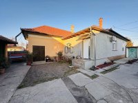 Eladó családi ház, Cegléden 92.9 M Ft, 4 szobás