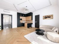 Eladó téglalakás, V. kerületben 280 M Ft, 3 szobás