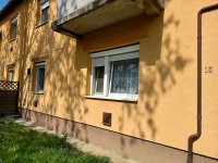 Eladó téglalakás, Törökszentmiklóson 35.7 M Ft, 3 szobás