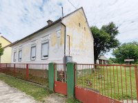 Eladó családi ház