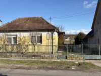 Eladó családi ház, Bakon 42.5 M Ft, 4 szobás