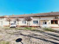 Eladó iroda, Békéscsabán, Dr. Becsey Oszkár utcában 64 M Ft