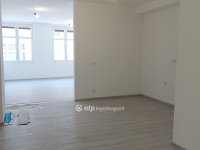 Eladó téglalakás, Budapesten, VI. kerületben 79.9 M Ft, 1 szobás