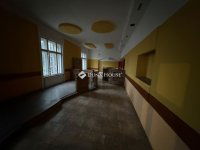 Eladó üzlethelyiség, Hódmezővásárhelyen 73.649 M Ft