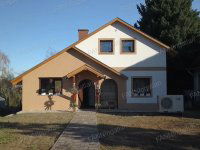 Eladó családi ház