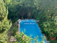 Eladó családi ház, II. kerületben 280.781 M Ft, 6 szobás