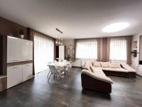 Eladó ikerház, XVIII. kerületben 124.9 M Ft, 5 szobás