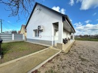 Eladó családi ház, Abában 32 M Ft, 2 szobás