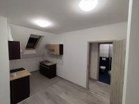 Kiadó téglalakás, albérlet