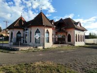 Eladó üzlethelyiség, Vasváron 85 M Ft, 12+4 szobás