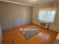 Eladó családi ház, Sirokban 26.9 M Ft, 2 szobás