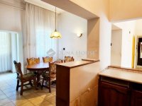 Eladó családi ház, Szombathelyen 69 M Ft, 7 szobás