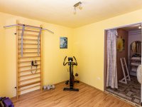 Eladó hotel, Abaligeten 139 M Ft, 8 szobás / költözzbe.hu