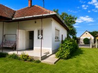 Eladó családi ház, Sződön 73.5 M Ft, 4 szobás