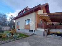 Eladó családi ház, Gödön 99.9 M Ft, 7 szobás