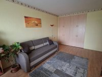 Eladó panellakás, Dunaújvárosban 32.4 M Ft, 2 szobás