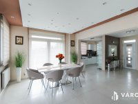 Eladó családi ház, Csobánkán 295 M Ft, 6 szobás