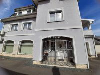 Eladó családi ház, Veresegyházon 220 M Ft, 6 szobás