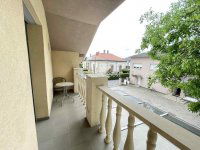 Eladó családi ház, Sárváron 199 M Ft, 9 szobás