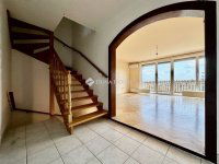 Eladó ikerház, Pécsett 99 M Ft, 4 szobás / költözzbe.hu