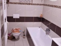 Eladó családi ház, Kecskeméten 89.9 M Ft, 5 szobás