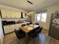 Eladó családi ház, Újhartyánon 79.9 M Ft, 3 szobás