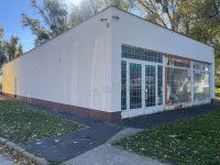 Eladó üzlethelyiség